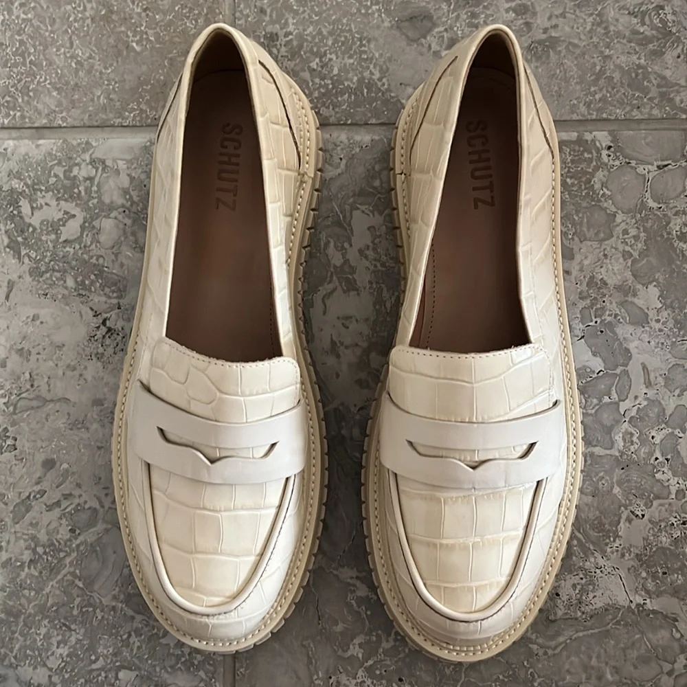 SCHUTZ Viola Crocodile-Embossed Leather Platform Loafer Size 11 New in Box